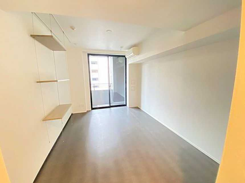 パークフラッツ中目黒　ペット相談　目黒川沿い　トランクルームの居間・リビング