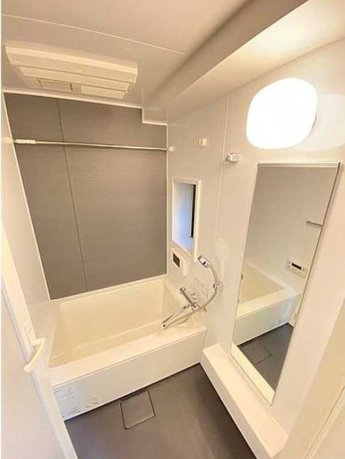 パークフラッツ中目黒　ペット相談　目黒川沿い　トランクルームの浴室