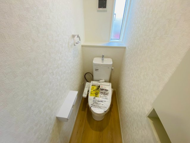 【5号棟】富里市七栄　第34　全７棟のトイレ