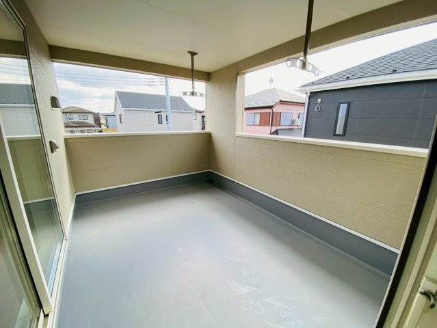 【5号棟】富里市七栄　第34　全７棟のバルコニー