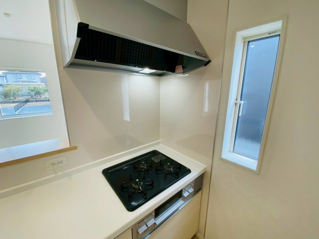 【5号棟】富里市七栄　第34　全７棟のキッチン