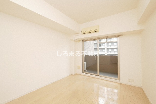 S-RESIDENCE難波EASTの居間・リビング