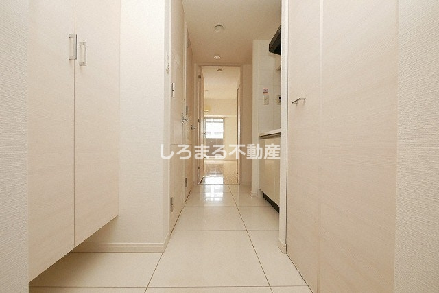 S-RESIDENCE難波EASTの玄関