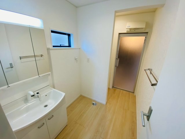 【2号棟】富里市七栄　第34　全７棟の脱衣所