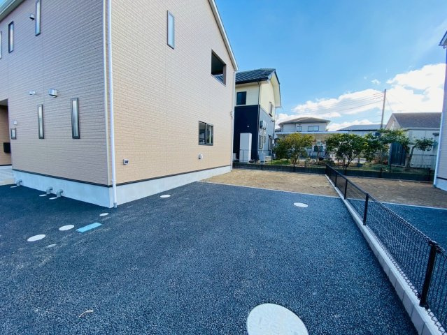 【2号棟】富里市七栄　第34　全７棟の駐車場