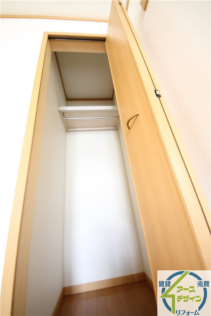 ハイツラフレシールの収納