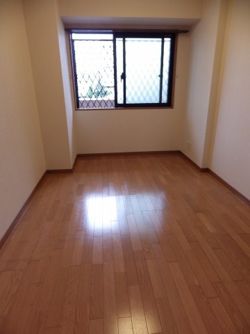 マイキャッスル新宿落合の寝室