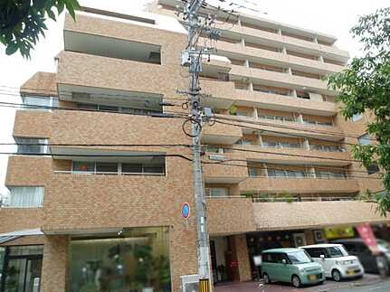 チュリス中町の外観