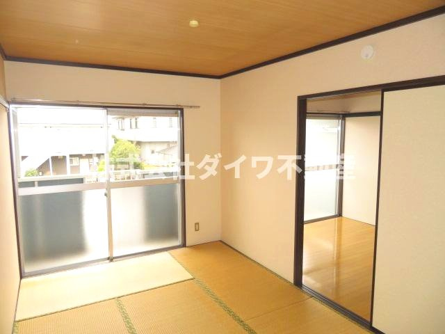 パークハウス竜美の和室|窓側（2023年撮影）