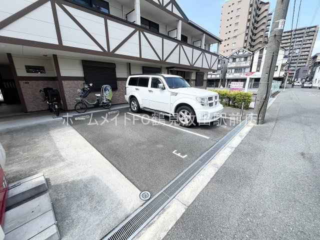 大阪市城東区永田２丁目のアパートの駐車場