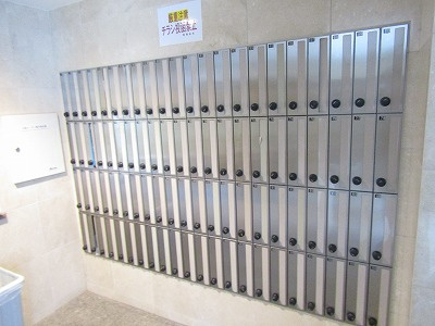 シャンピアコート茨木の駐車場