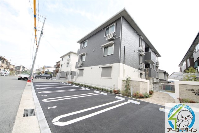 フェリーチェ明石大久保の駐車場