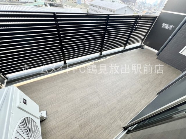 大阪市城東区今福南３丁目の賃貸マンションのバルコニー
