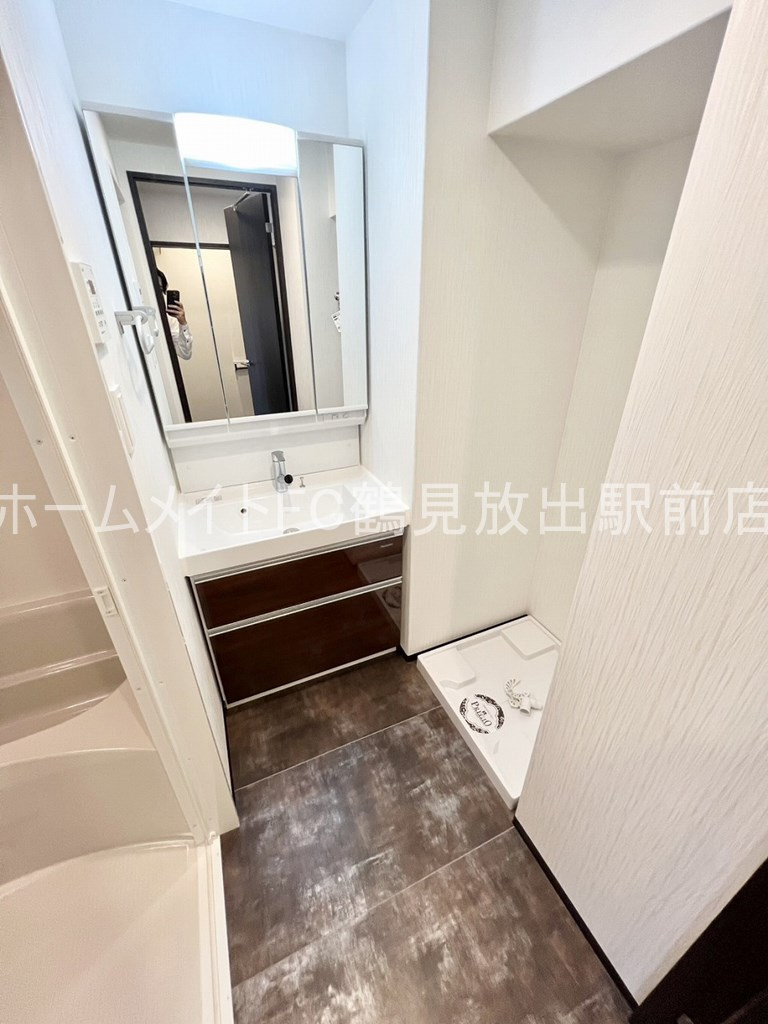 大阪市城東区今福南３丁目の賃貸マンションの洗面所
