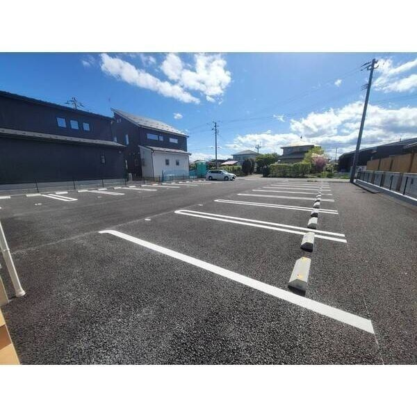 グリーンプレイス矢吹の駐車場