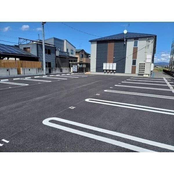 グリーンプレイス矢吹のエントランス