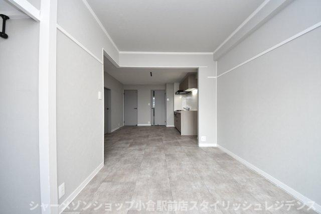 霧ヶ丘コーポラスのロビー