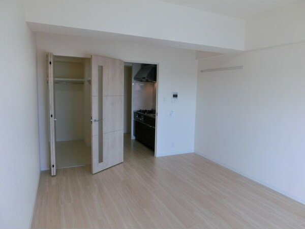 アロームドゥジョアの居間・リビング