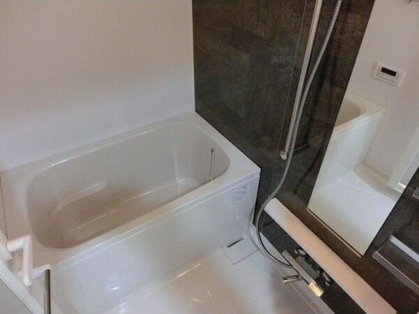 アロームドゥジョアの浴室