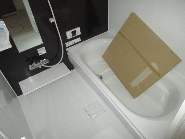 アルバ フォレスタの浴室