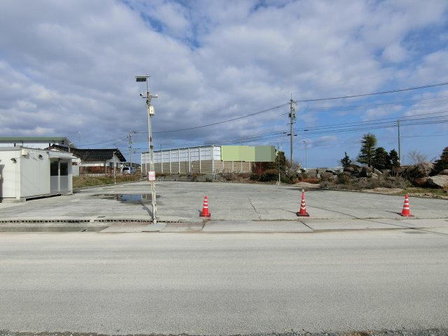 福市売地の前面道路含む現地写真