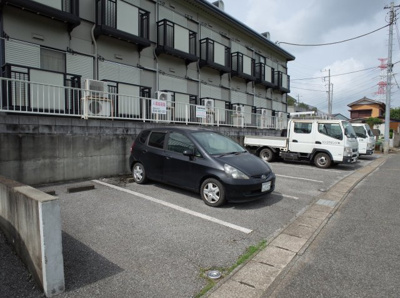 【駐車場】 | グレイスハイランズ | ゆとりある駐車スペース☆