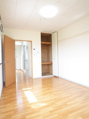 【寝室】 | グレイスハイランズ | 使いやすそうな室内空間☆