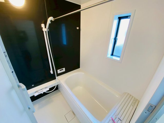 【3号棟】富里市七栄　第34　全７棟の浴室