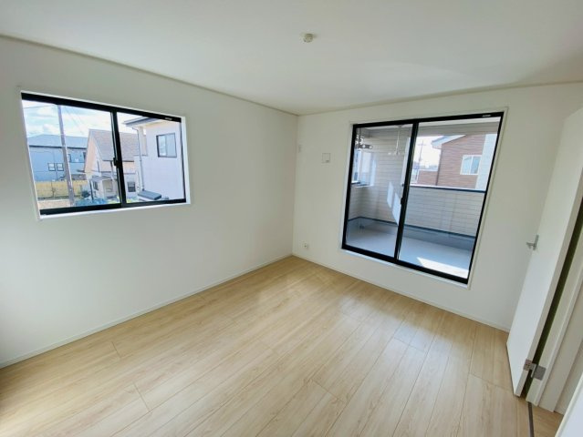 【3号棟】富里市七栄　第34　全７棟の洋室