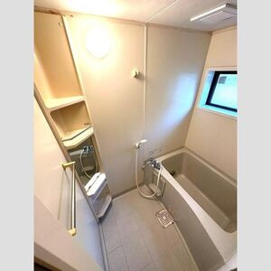 サン　フローラ　B棟の浴室