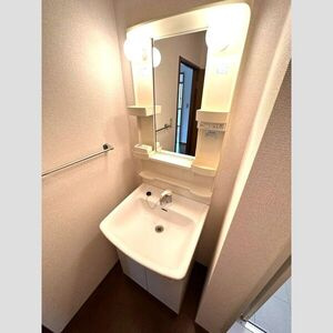 サン　フローラ　B棟の洗面所