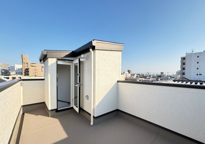 【バルコニー】 | 八尾市本町二丁目　新築戸建
