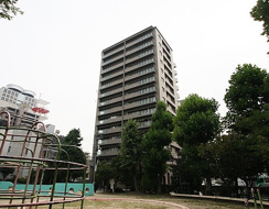 ロイヤルガーデン中山下の画像