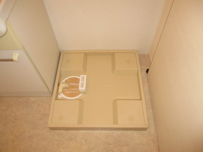 リビングタウン南花島 Ｂの設備|エアコン