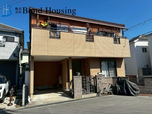 JR大久保駅徒歩10分　インナーガレージ　大久保町大窪　中古戸建の前面道路含む現地写真