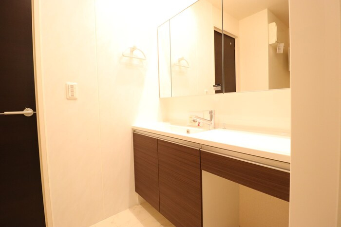 リシェス Ⅰの洋室|洋室６帖