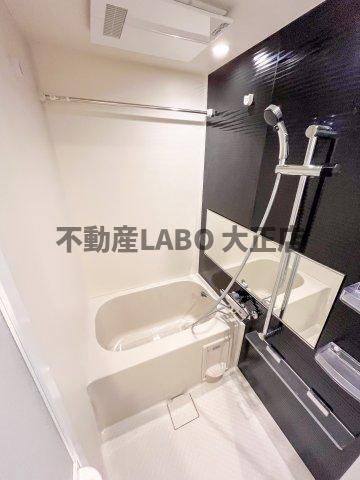 レジュールアッシュアーバンイールの浴室