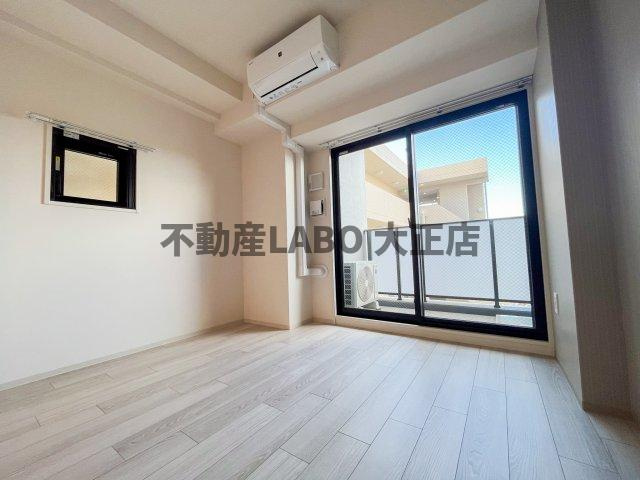 レジュールアッシュアーバンイールの居間・リビング