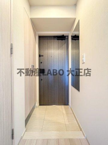 レジュールアッシュアーバンイールの玄関