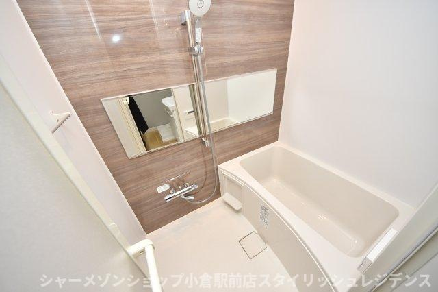 霧ヶ丘コーポラスの浴室
