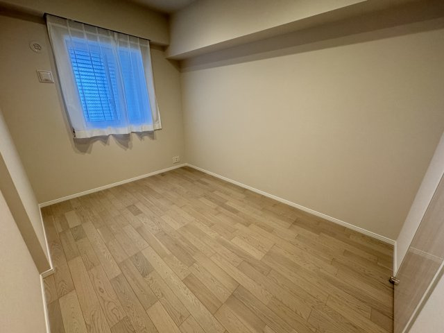 大江戸タワーレジデンス　２５Fの洋室