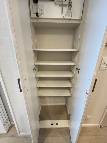 大江戸タワーレジデンス　２５Fの収納