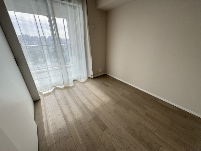 大江戸タワーレジデンス　２５Fの洋室