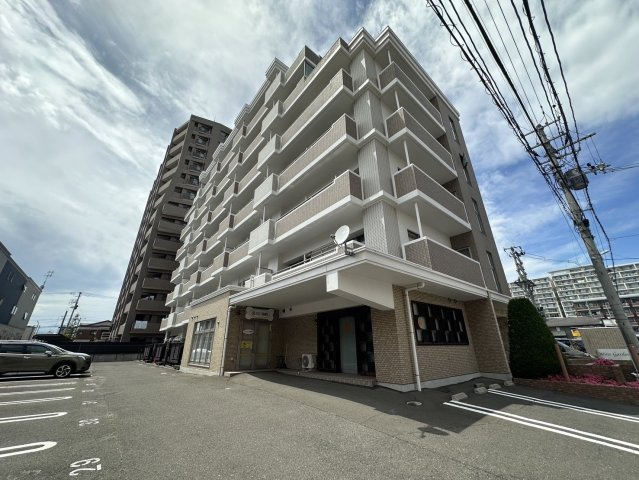 ウィンズガーデンの外観