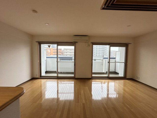 ウィンズガーデンの玄関