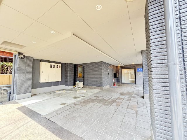 オクトレーベン新大阪Ⅱのロビー