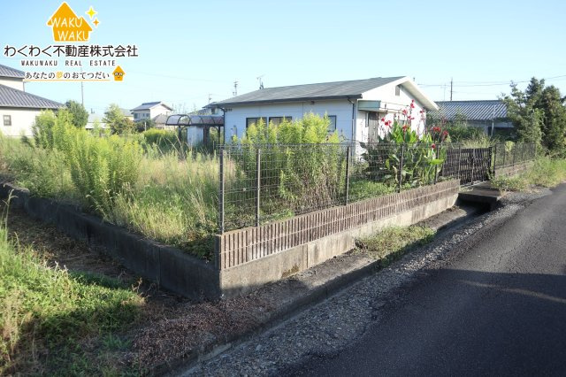 診療所の前面道路含む現地写真|2023年4月撮影