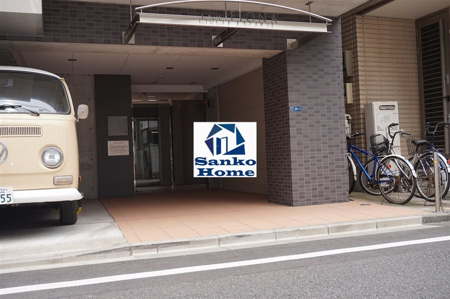 リブリ・Ｆｉｏｎａのエントランス