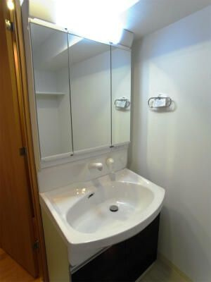 リブリ・Ｆｉｏｎａの独立洗面台