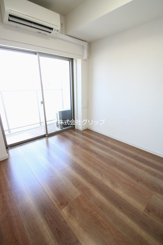 マークス横浜橋通りの洋室